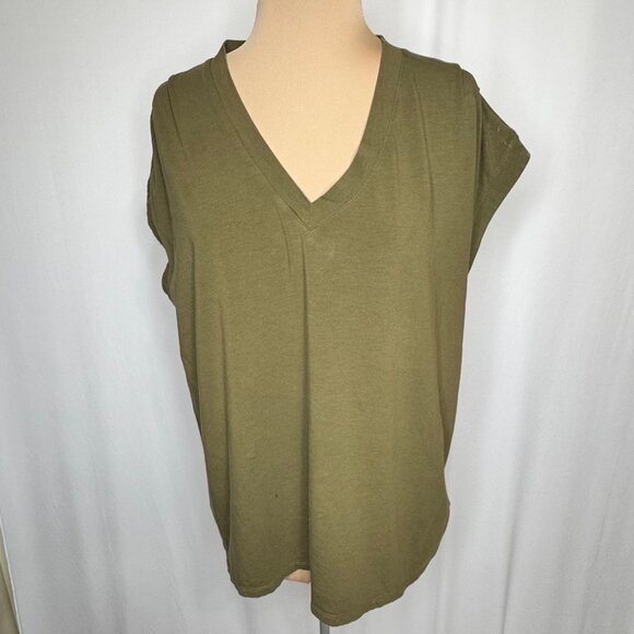 Athleta Women's L Large Green Outbound Twist Tee with FLAW - Picture 1 of 10